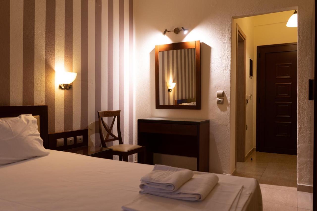 Hotel Zeus Afytos Eksteriør billede