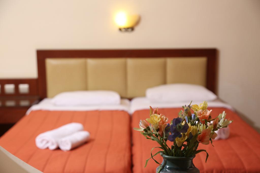 Hotel Zeus Afytos Eksteriør billede