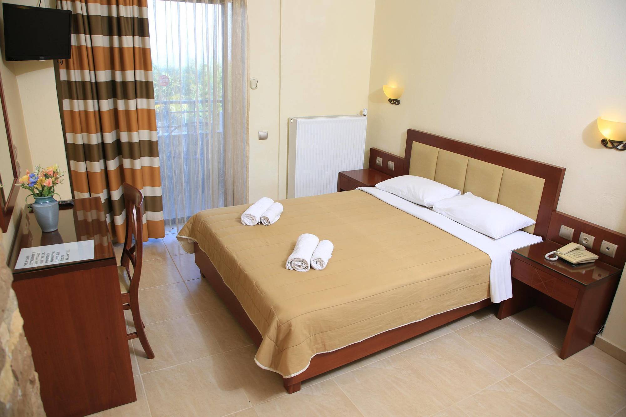 Hotel Zeus Afytos Eksteriør billede